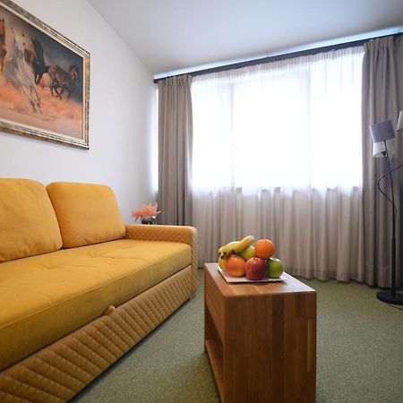 Apartmani Carolija Lucani Εξωτερικό φωτογραφία