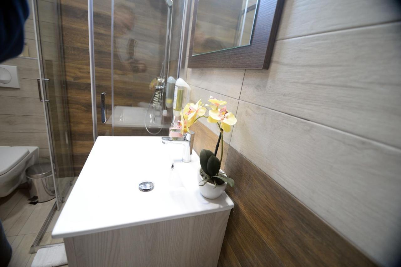 Apartmani Carolija Lucani Εξωτερικό φωτογραφία