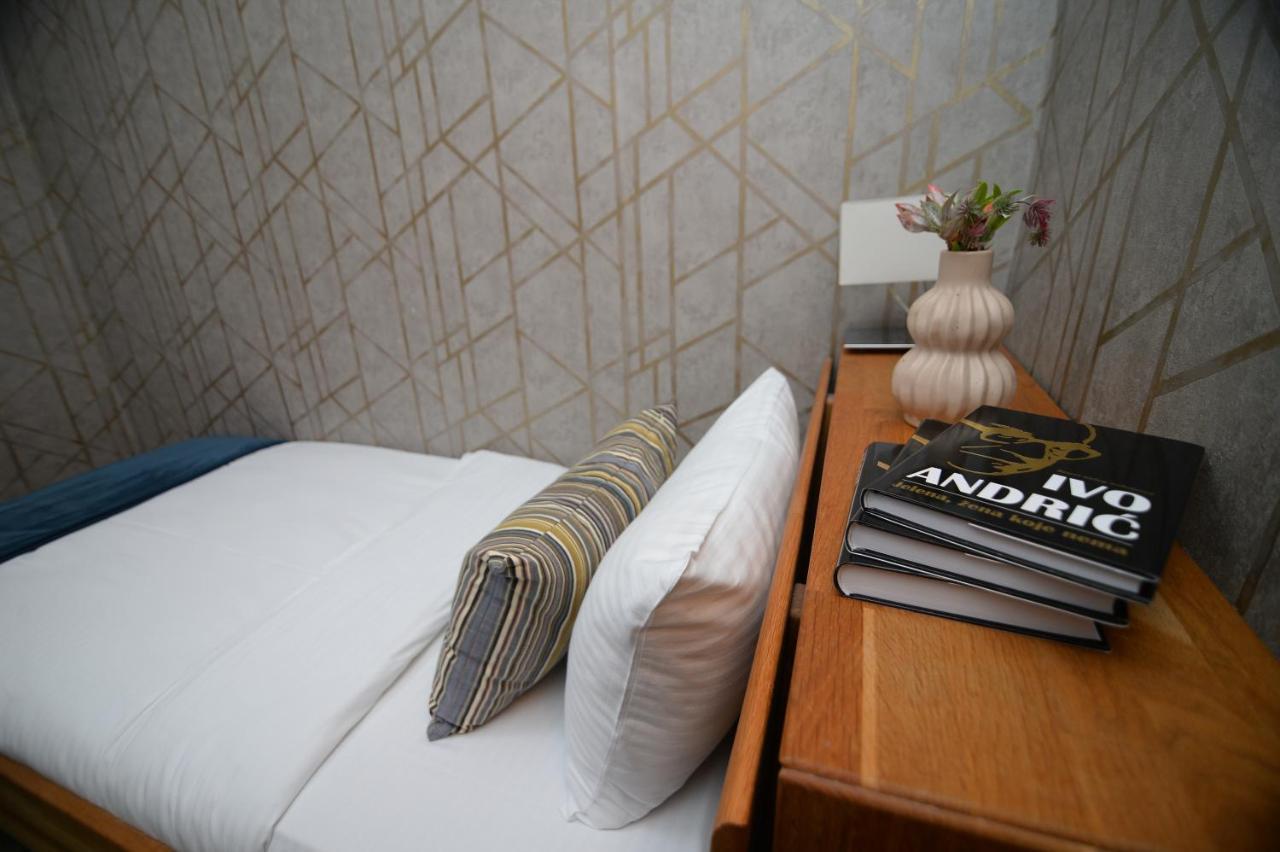 Apartmani Carolija Lucani Εξωτερικό φωτογραφία